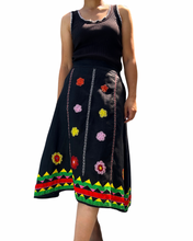 Load image into Gallery viewer, Tinubkan skirt Size S