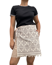 Load image into Gallery viewer, Yakan shorts Garterized wrap shorts 04