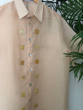 Charger l'image dans la galerie, Mother of pearl polo Barong