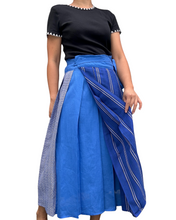 Load image into Gallery viewer, Blue wrap skirt 01