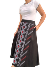Charger l'image dans la galerie, South cotabato skirt Size XL