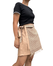 Load image into Gallery viewer, Yakan shorts Garterized wrap shorts 03