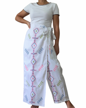 Load image into Gallery viewer, T’boli Garterized wrap pants white 02