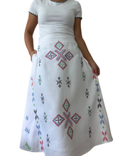 Charger l'image dans la galerie, South cotabato skirt Size XXL