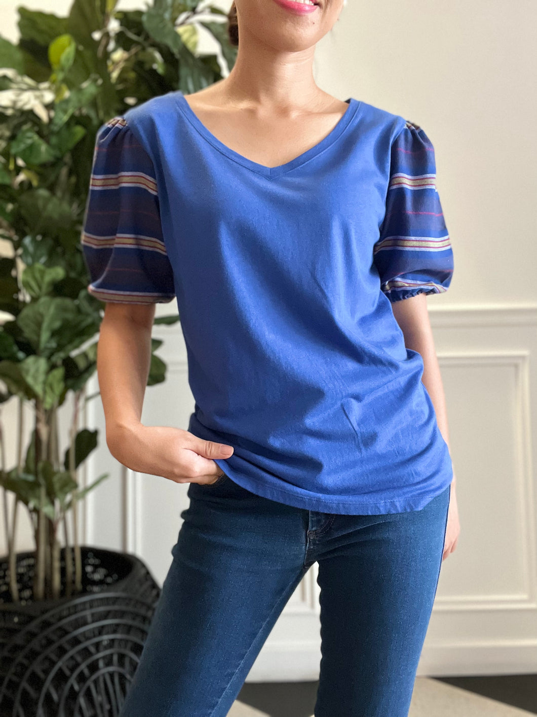 Marikit top in blue