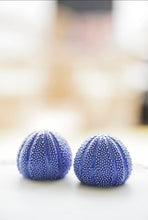 Load image into Gallery viewer, Salungo salt and pepper shakers in blue