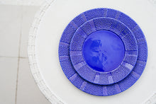 Load image into Gallery viewer, Salungo Blue dinner plates