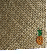 Load image into Gallery viewer, Pineapple natural placemat