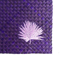 Load image into Gallery viewer, Anahaw violet placemat