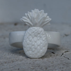 Pineapple napkin rings holder