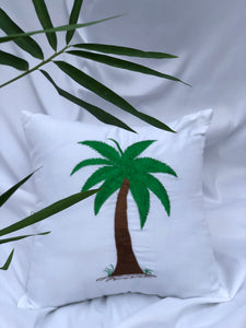 Coconut embroidered pillowcase in white